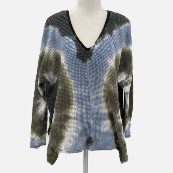 XCVI Thermal Waffle Knit V Neck Asymmetric Hem Oversized Tie Dye Top - Size XS - Picture 1 of 6